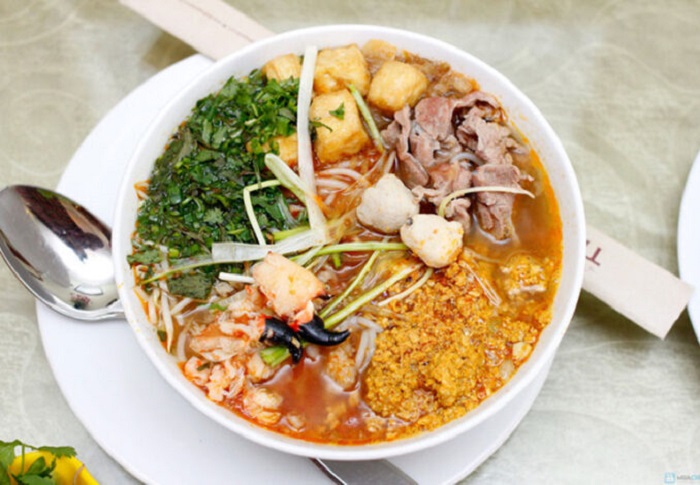 Bún cù kỳ món ăn sáng không thể bỏ qua khi tới Hạ Long
