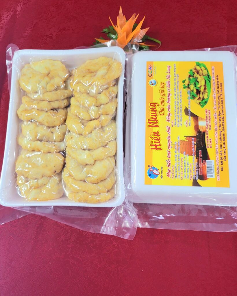 Cuối năm nhiều người tìm mua chả mực làm quà biếu, quà Tết